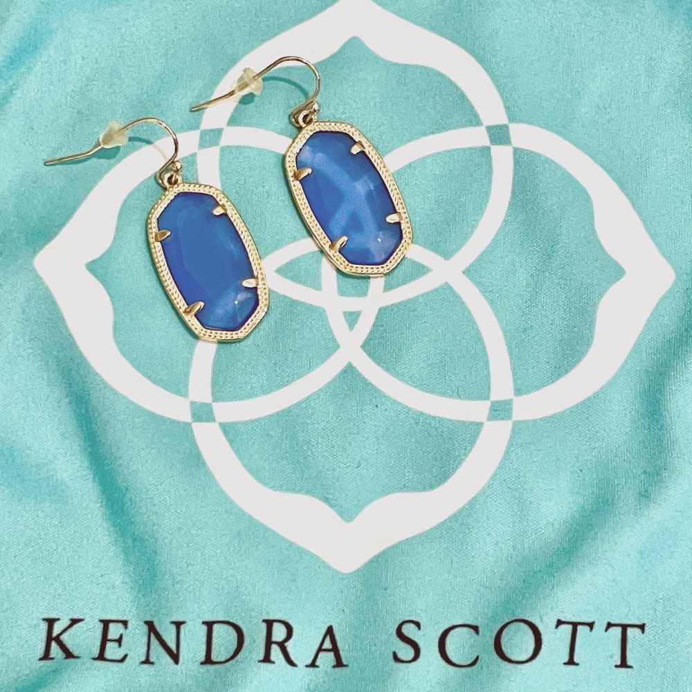 Kendra Scott Elle Earrings